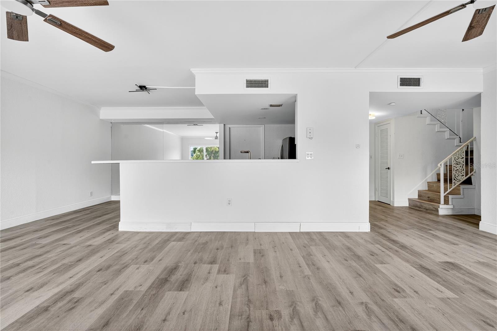 495 Se 8th St #242 Property Photo 15