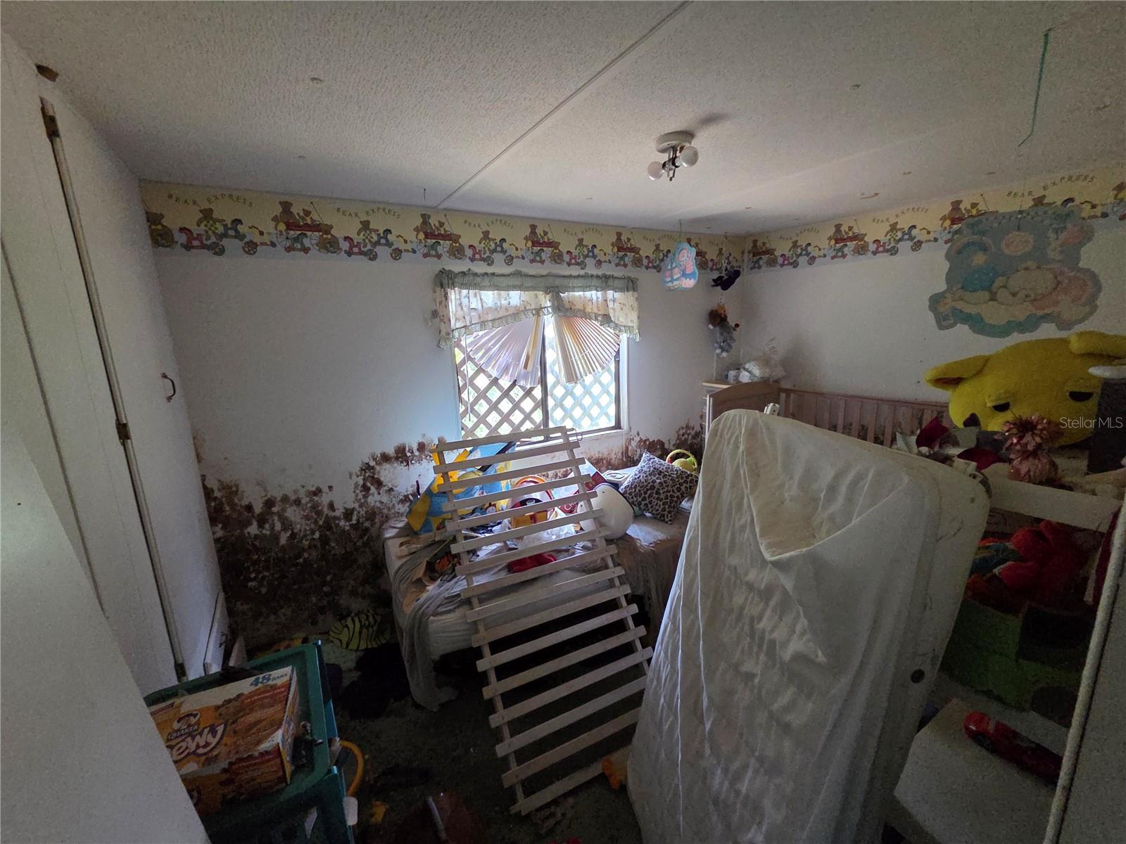 5950 S Sanford Ave Property Photo 45