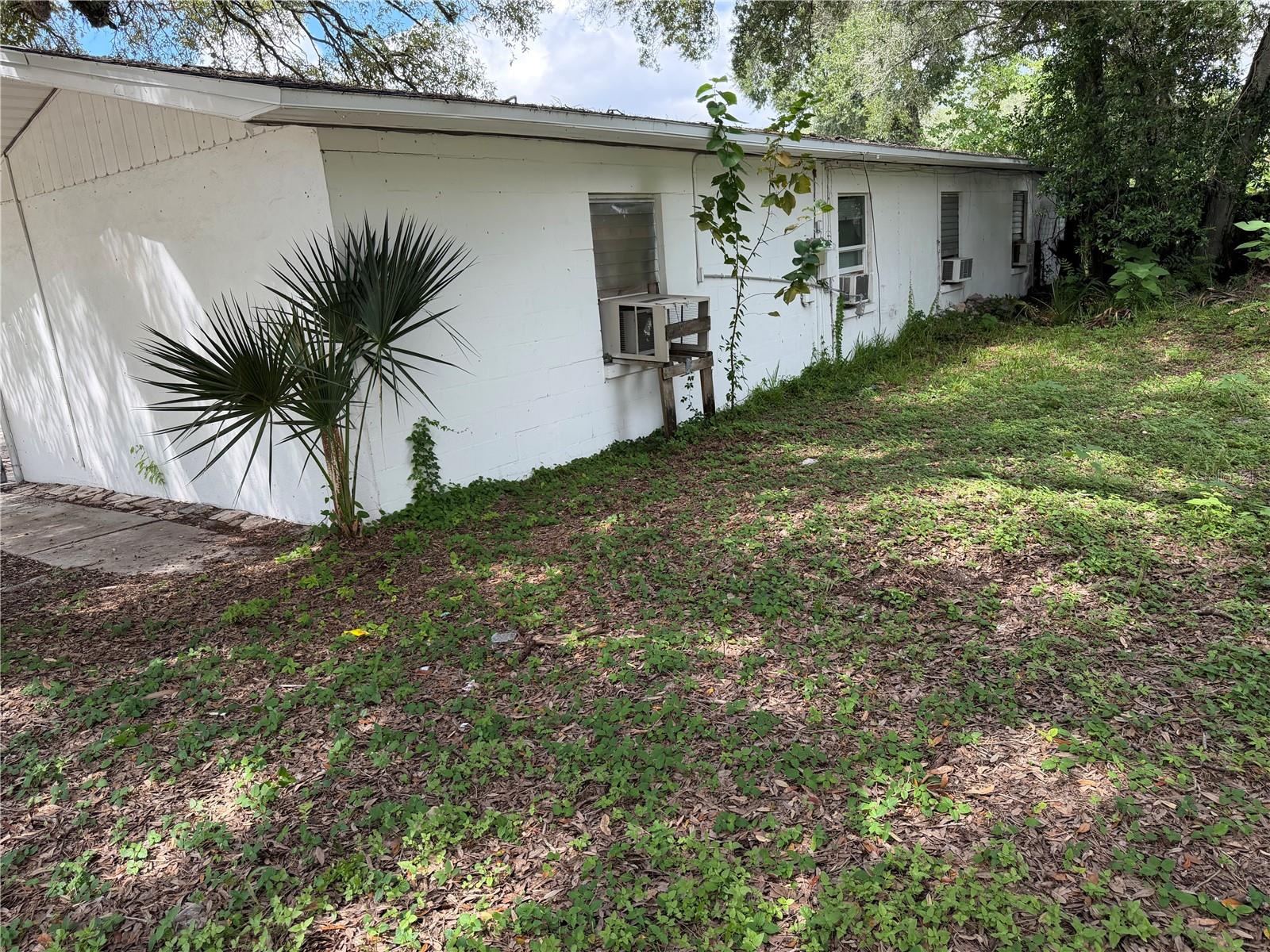 1608 Egenesee St Property Photo 17