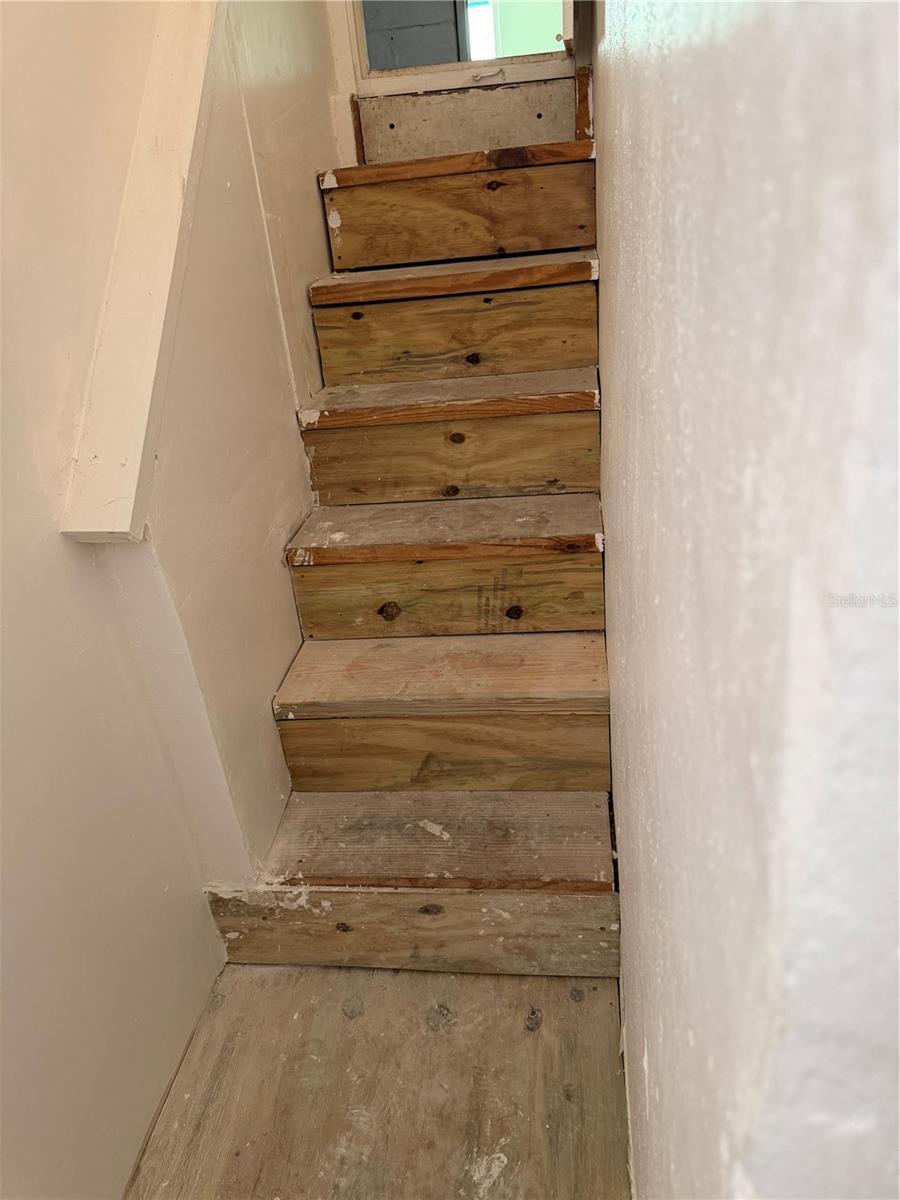 1608 Egenesee St Property Photo 25