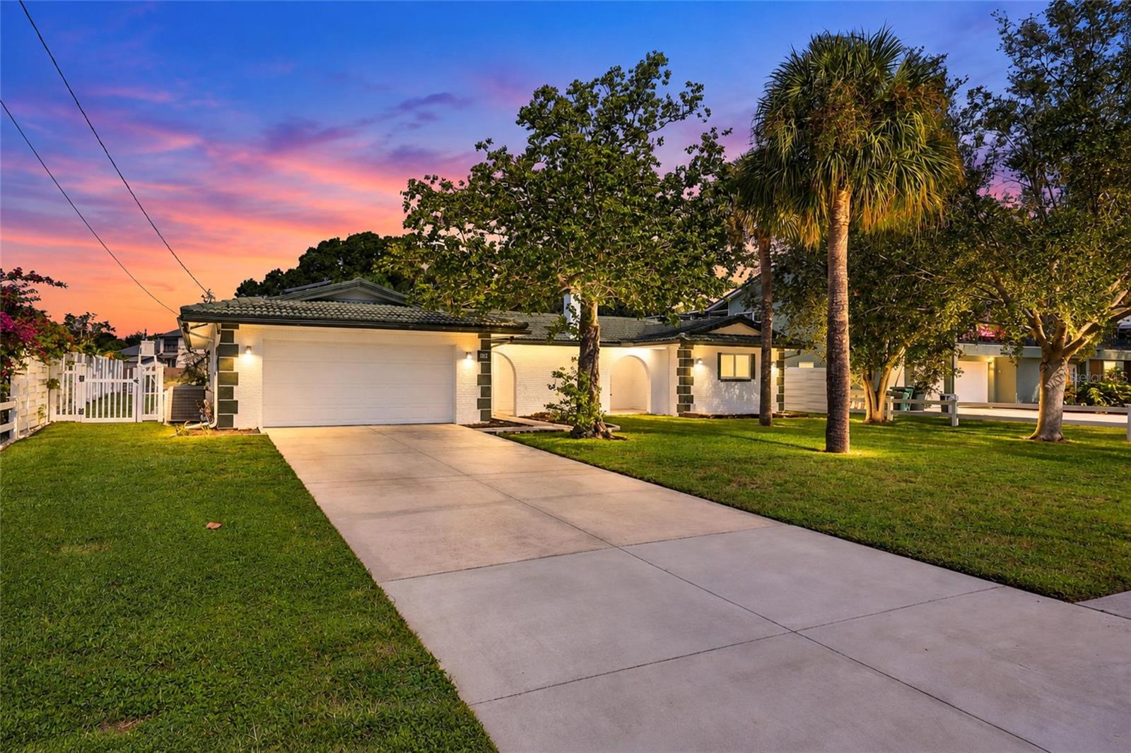 725 S Bayshore Blvd Property Photo 1