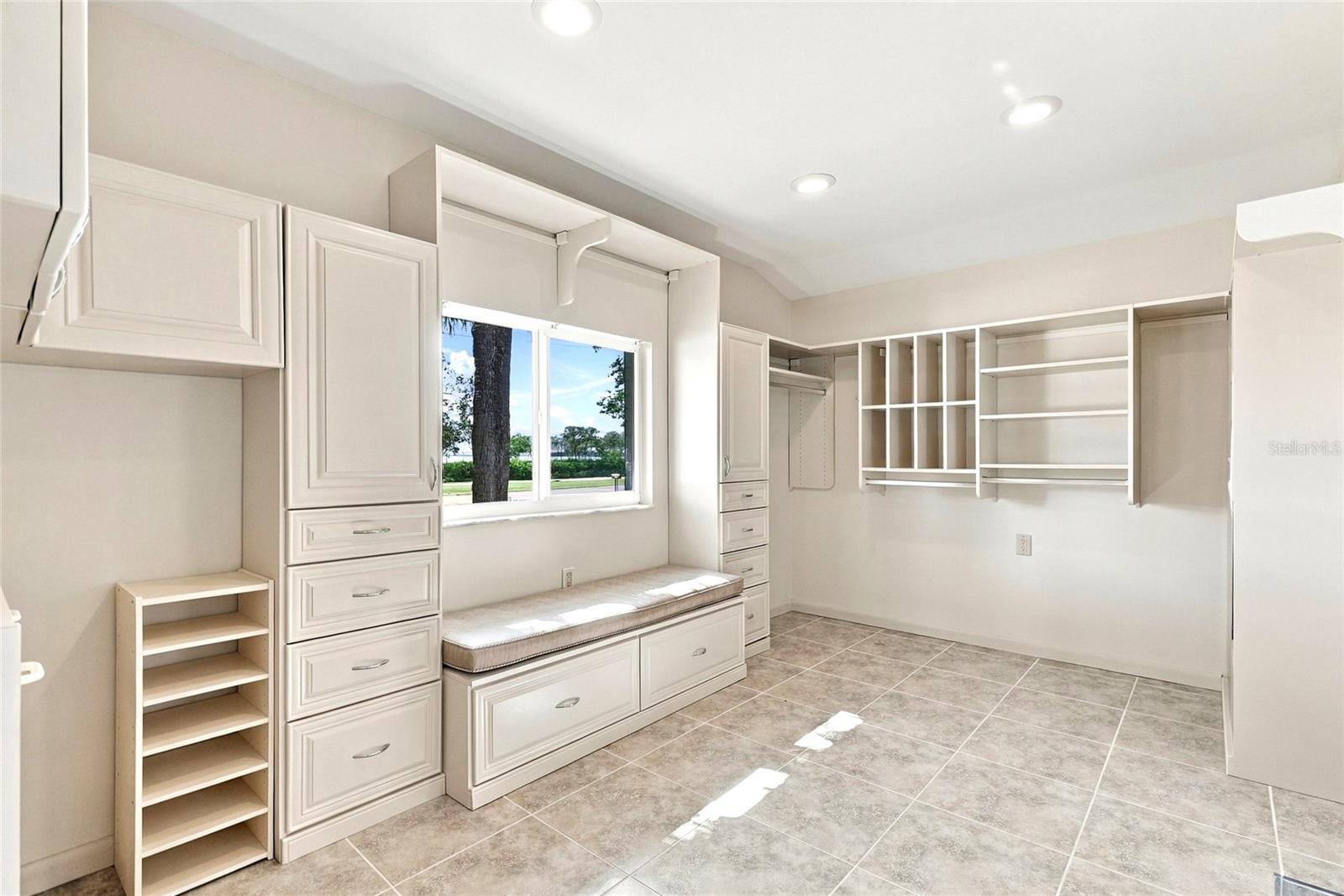 725 S Bayshore Blvd Property Photo 28
