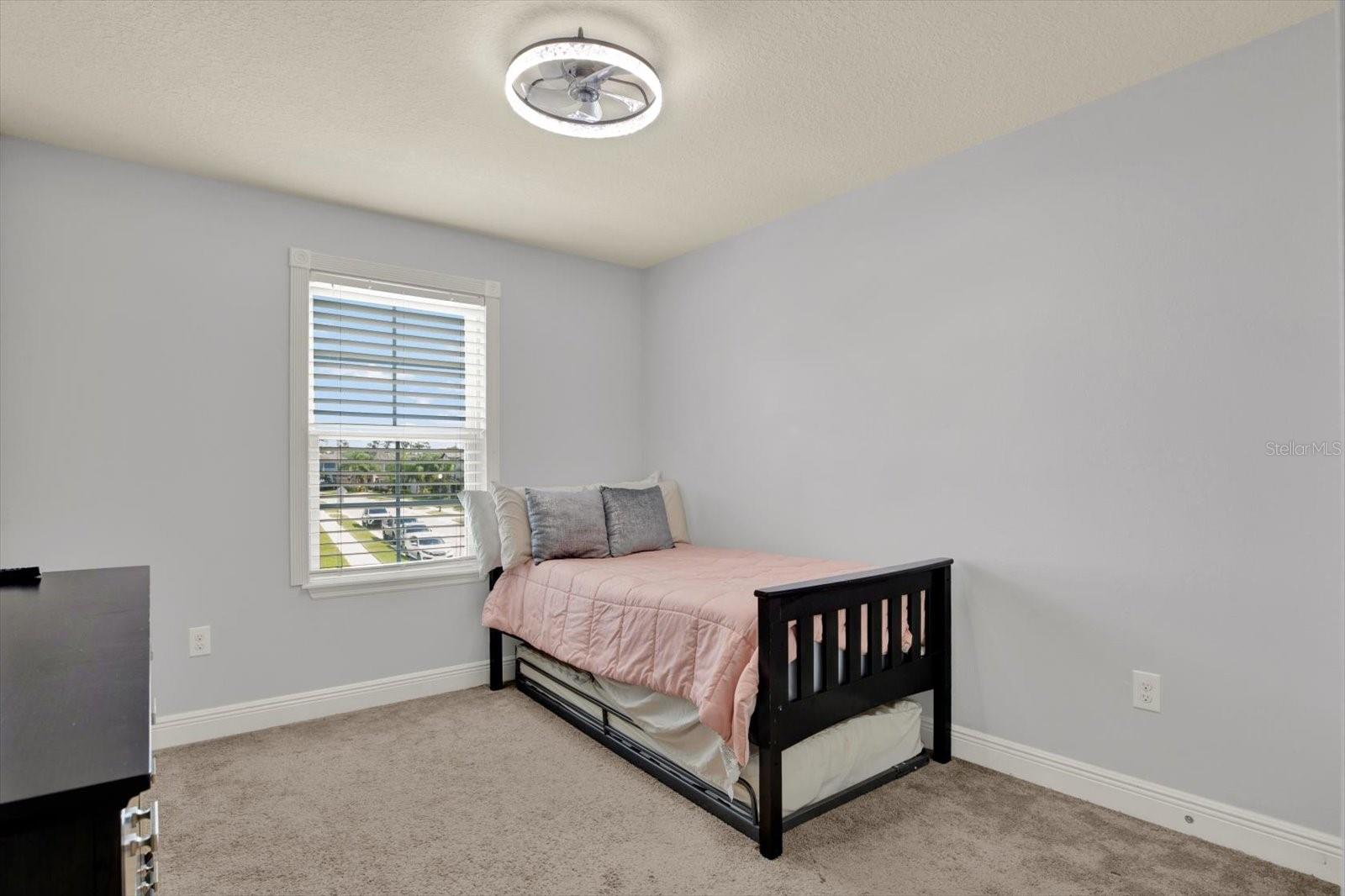 19272 Roseate Dr Property Photo 29