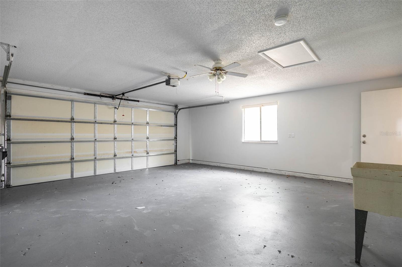 627 Timber Bay Cir W Property Photo 24