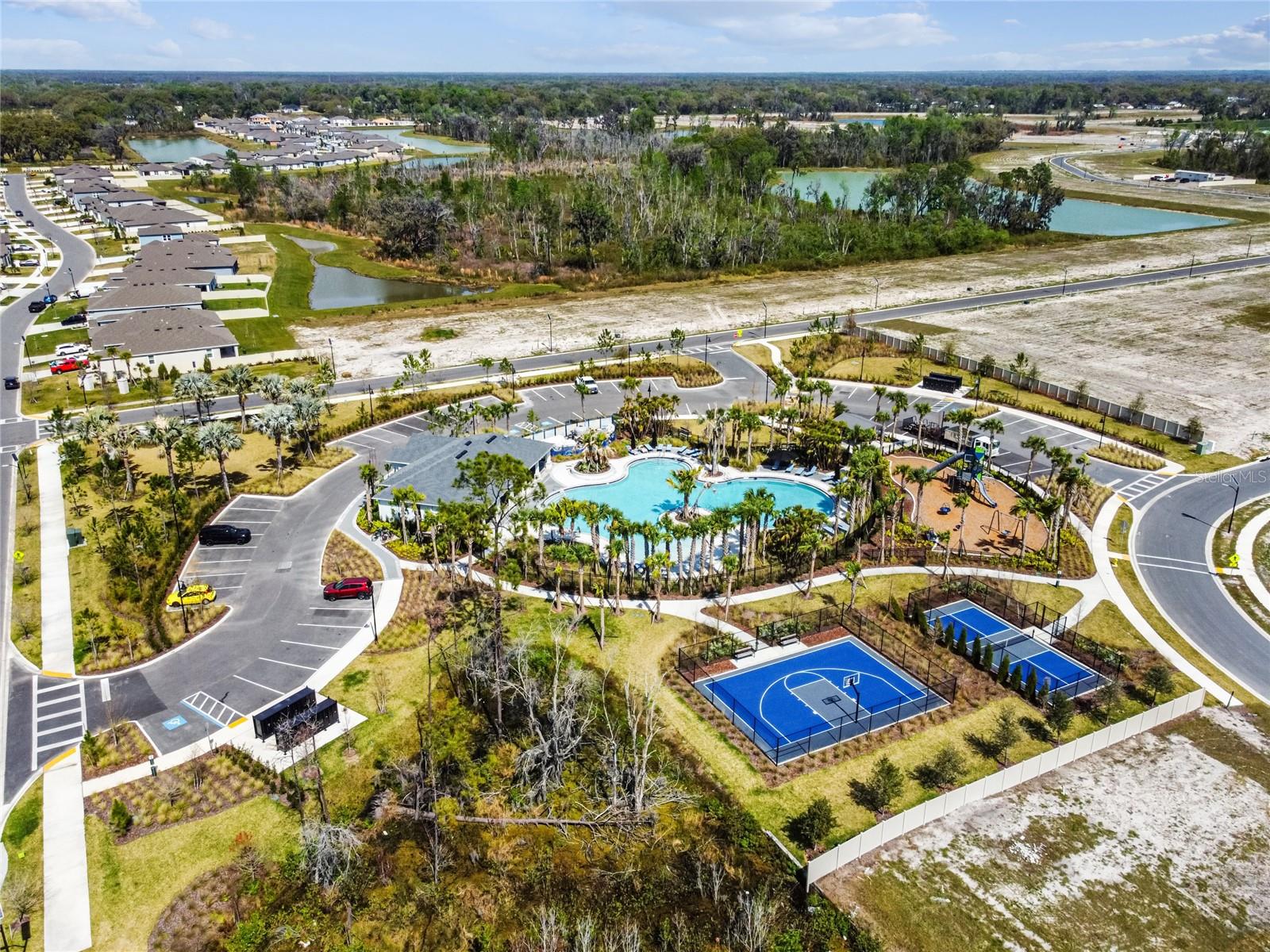 3883 Capri Coast Dr Property Photo 18