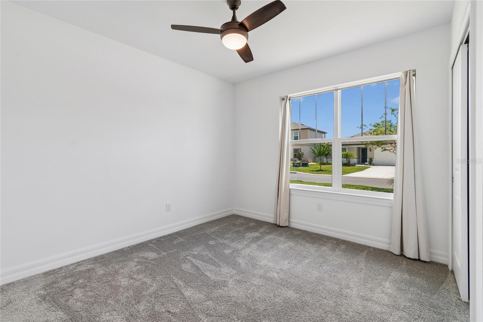 3883 Capri Coast Dr Property Photo 48
