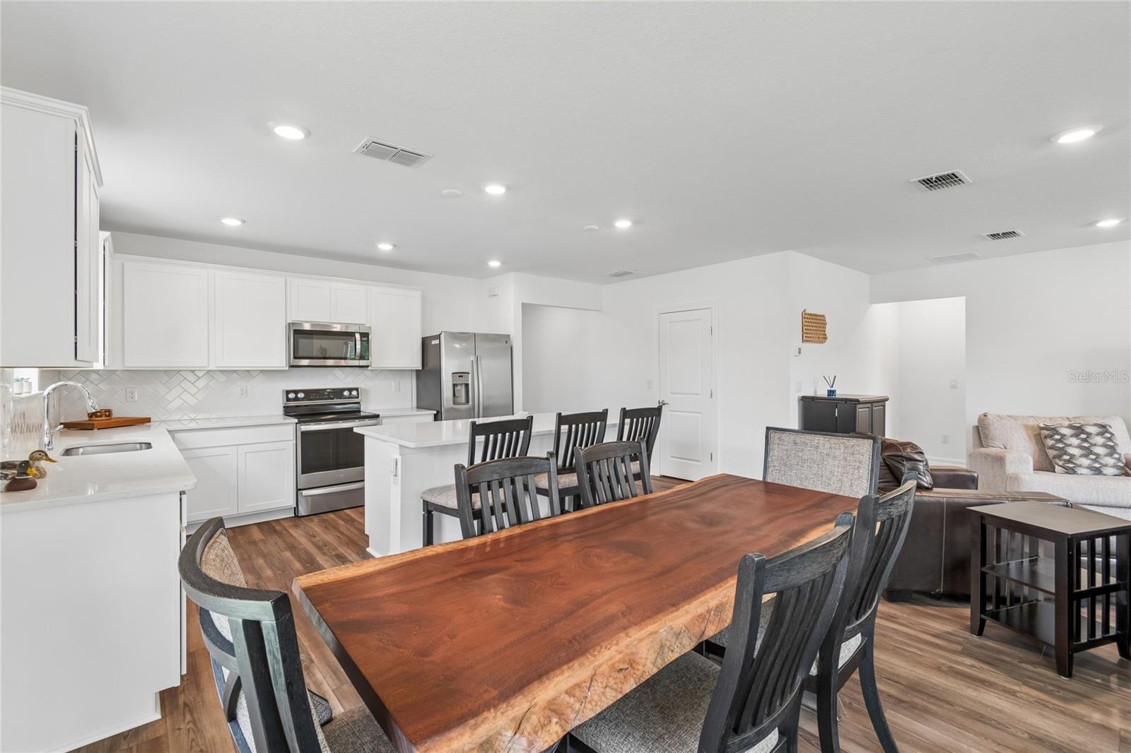 3883 Capri Coast Dr Property Photo 61