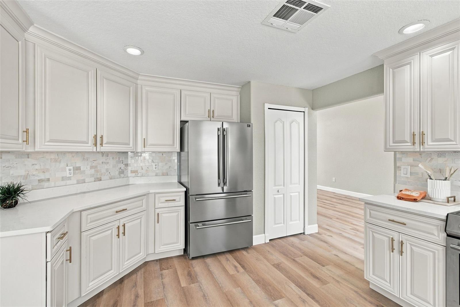3829 Cold Creek Dr Property Photo 24