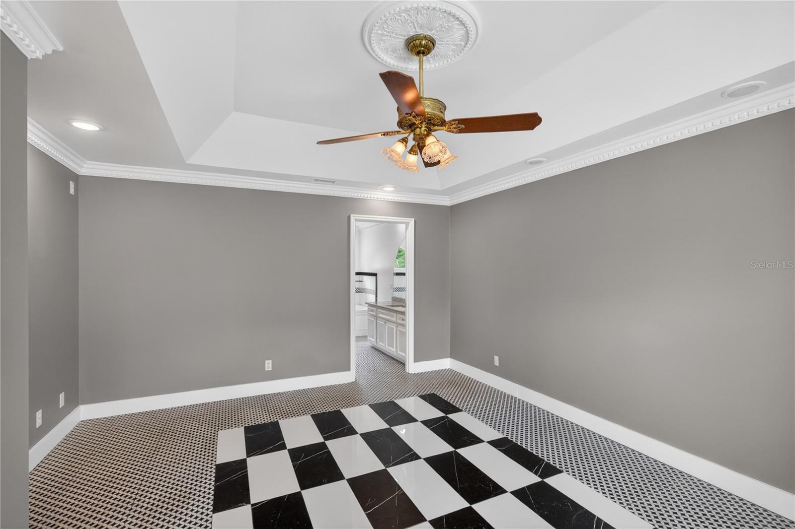 136 Summer Winds Dr Property Photo 37