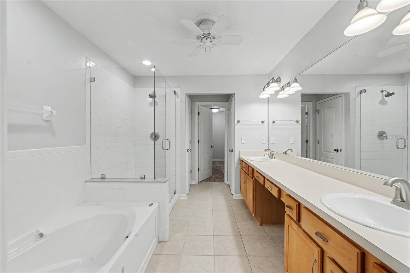 4635 Pond Ridge Dr Property Photo 17