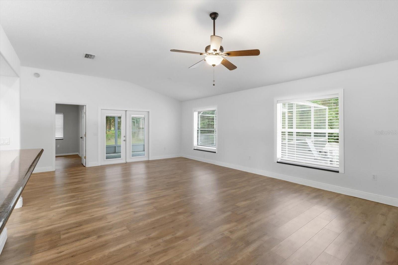 4501 N Rushmore Loop Property Photo 12