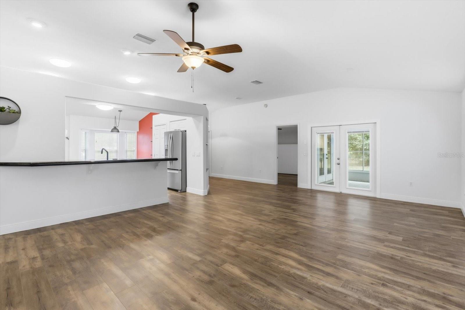 4501 N Rushmore Loop Property Photo 17