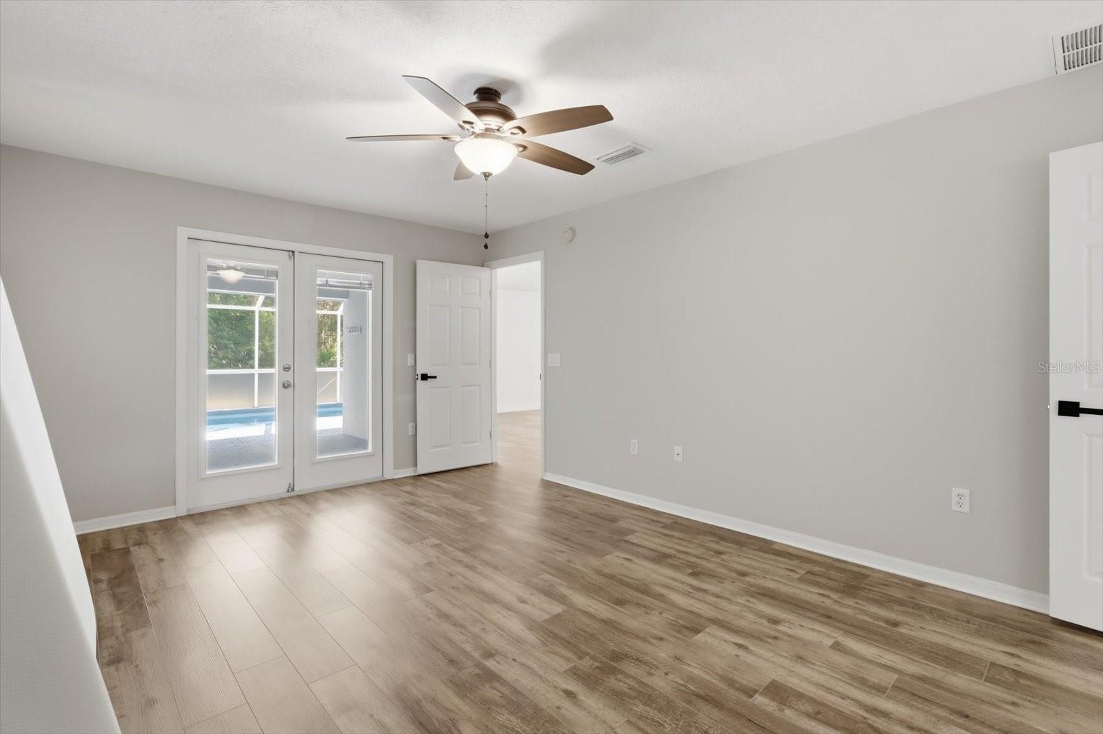 4501 N Rushmore Loop Property Photo 25