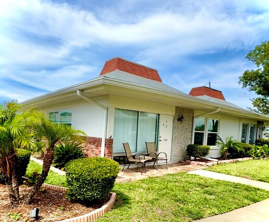 4355 TAHITIAN GARDENS CIR #D Property Photo 1