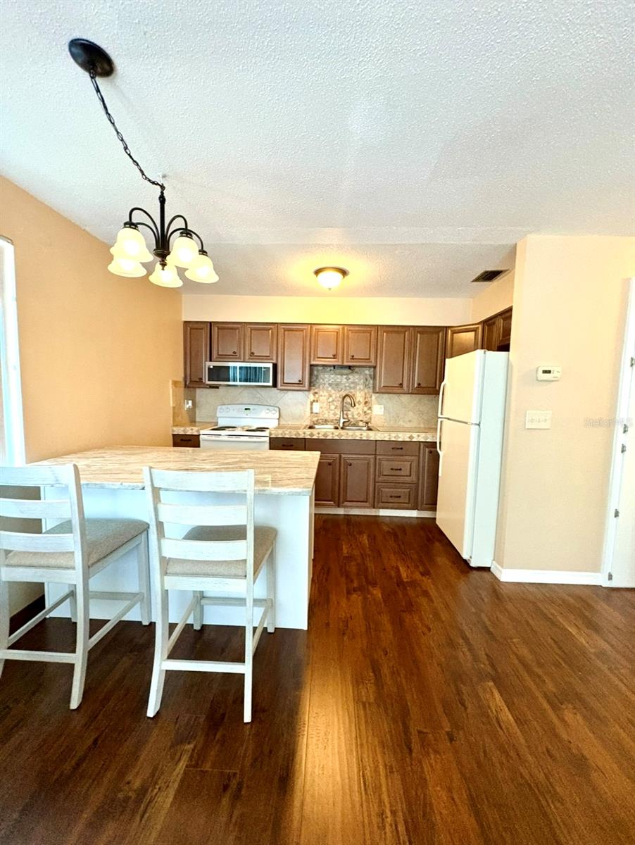 4355 Tahitian Gardens Cir #d Property Photo 6