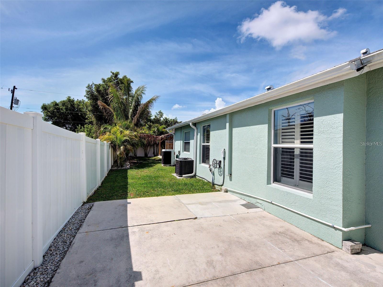 13679 Drysdale Ave Property Photo 49