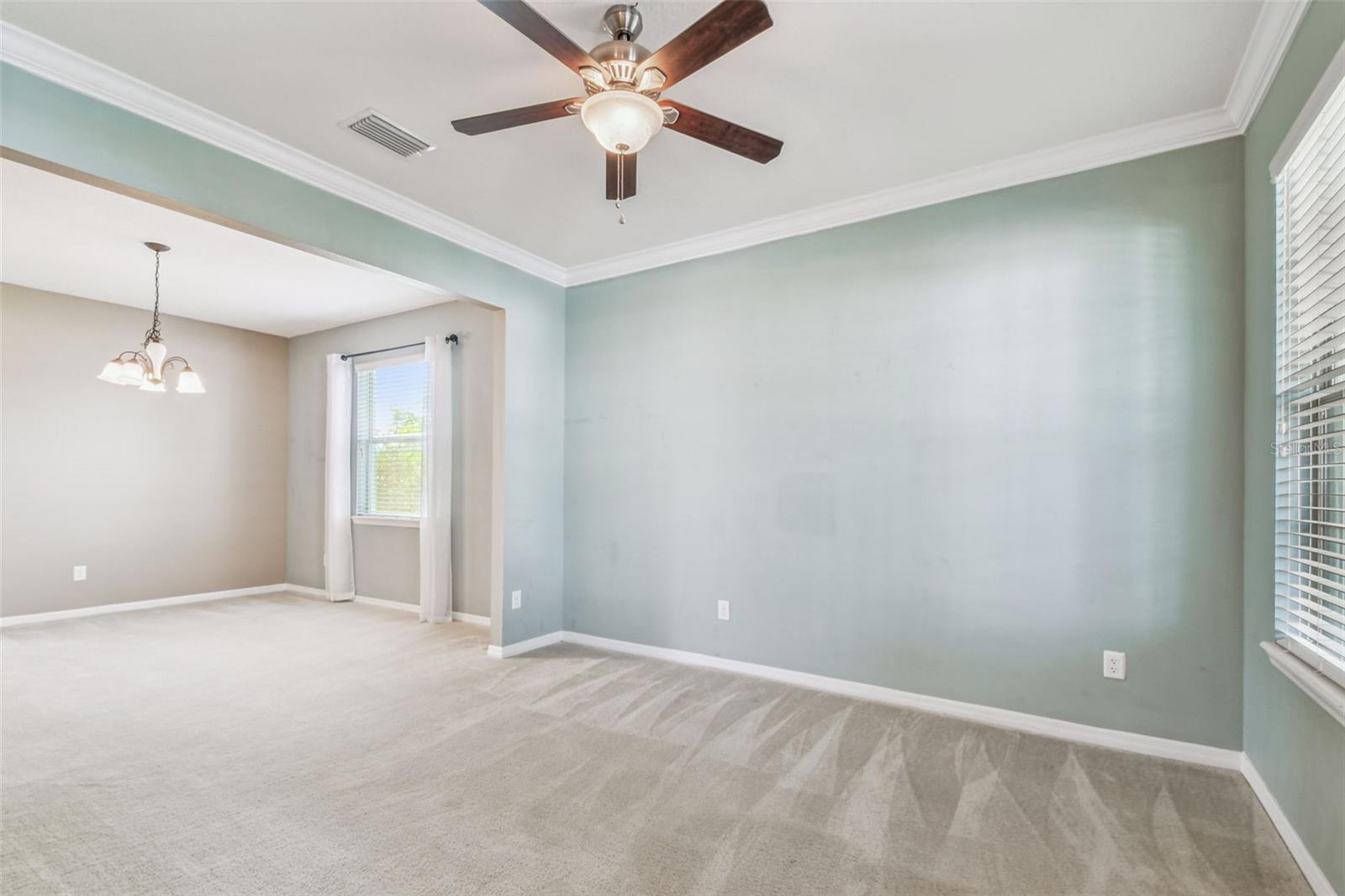 12320 Fairlawn Dr Property Photo 11