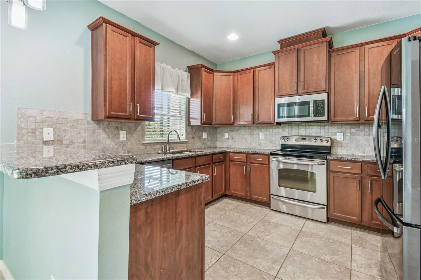 12320 Fairlawn Dr Property Photo 19