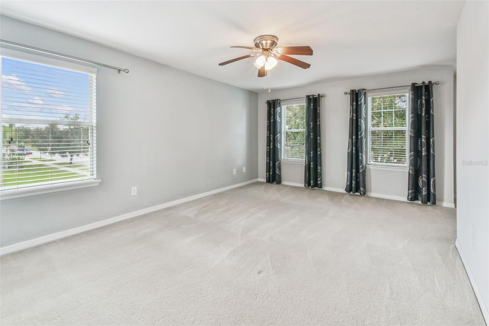12320 Fairlawn Dr Property Photo 39