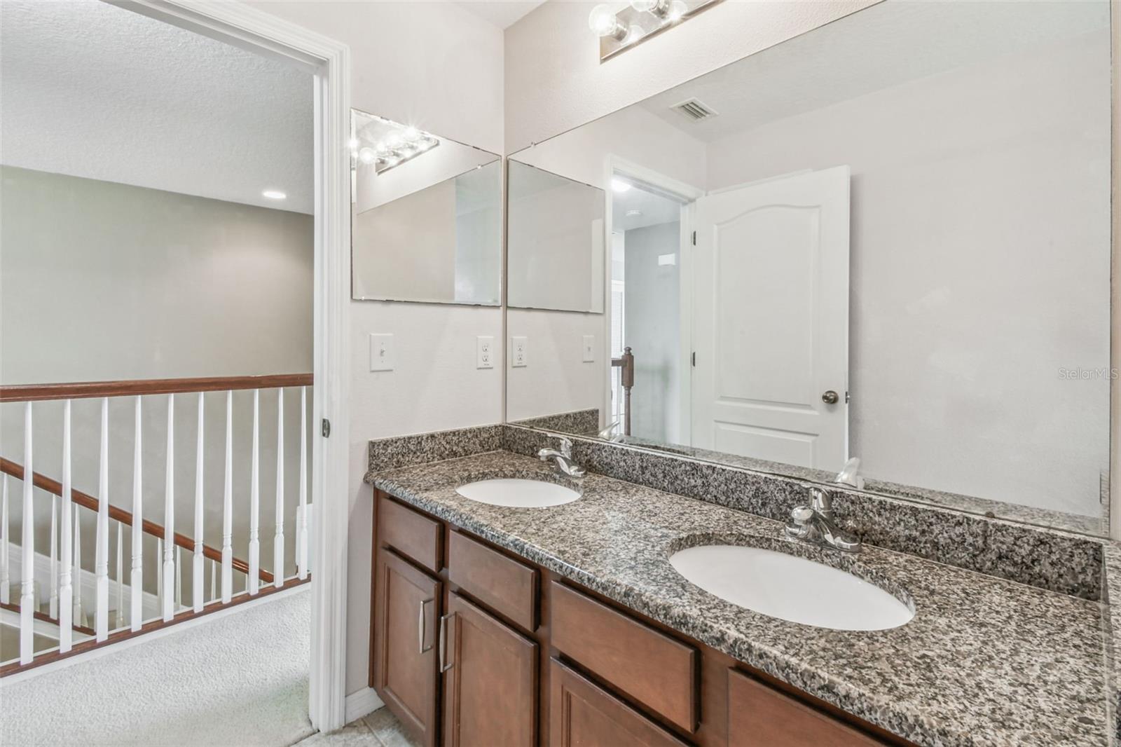12320 Fairlawn Dr Property Photo 49