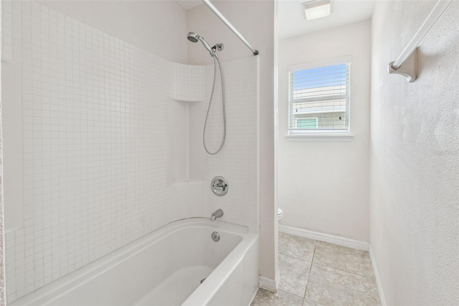 12320 Fairlawn Dr Property Photo 50