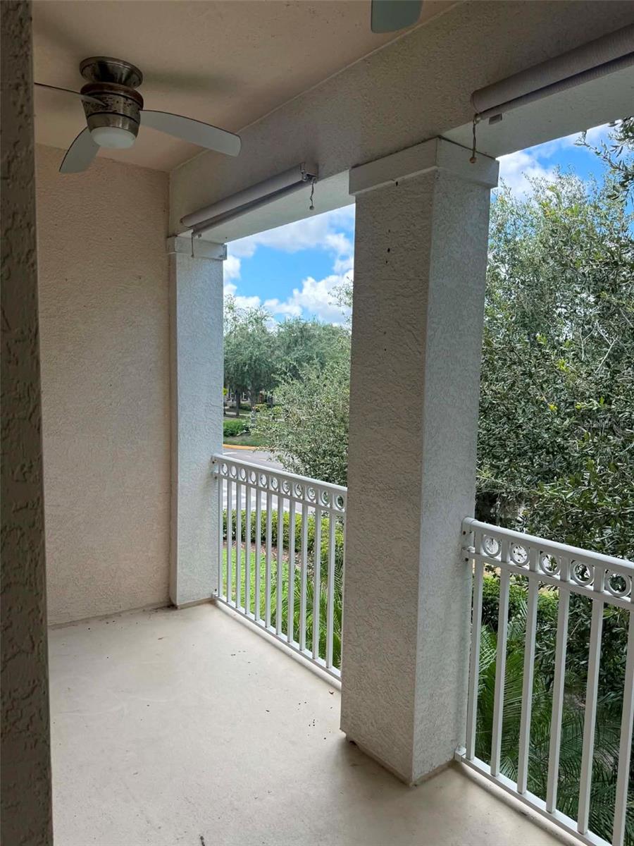 6114 Fishhawk Crossing Blvd Property Photo 16