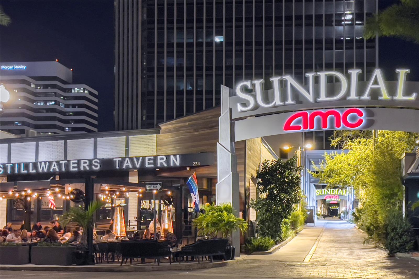 130 4th Ave N #502 Property Photo 32