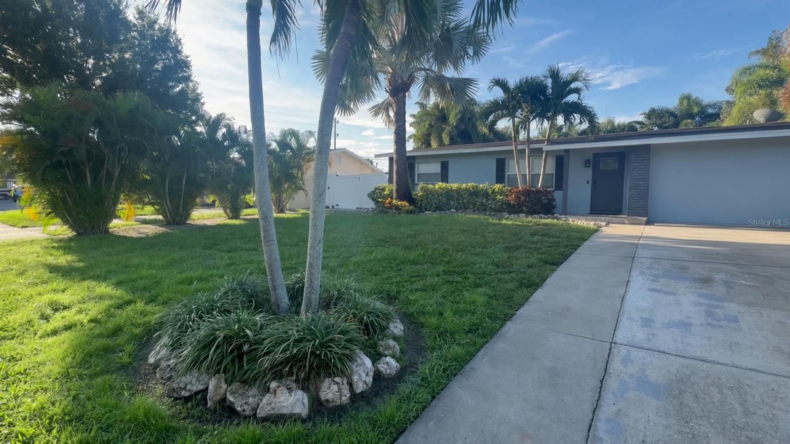 3176 Stratford Dr. Property Photo