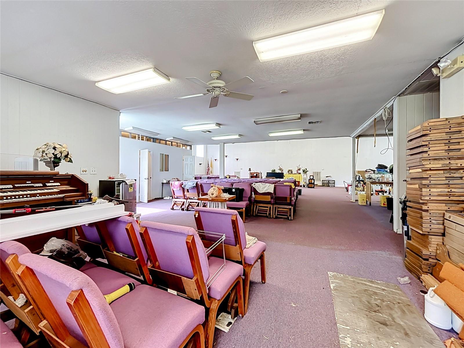 10721 Leisure Ln E Property Photo 16