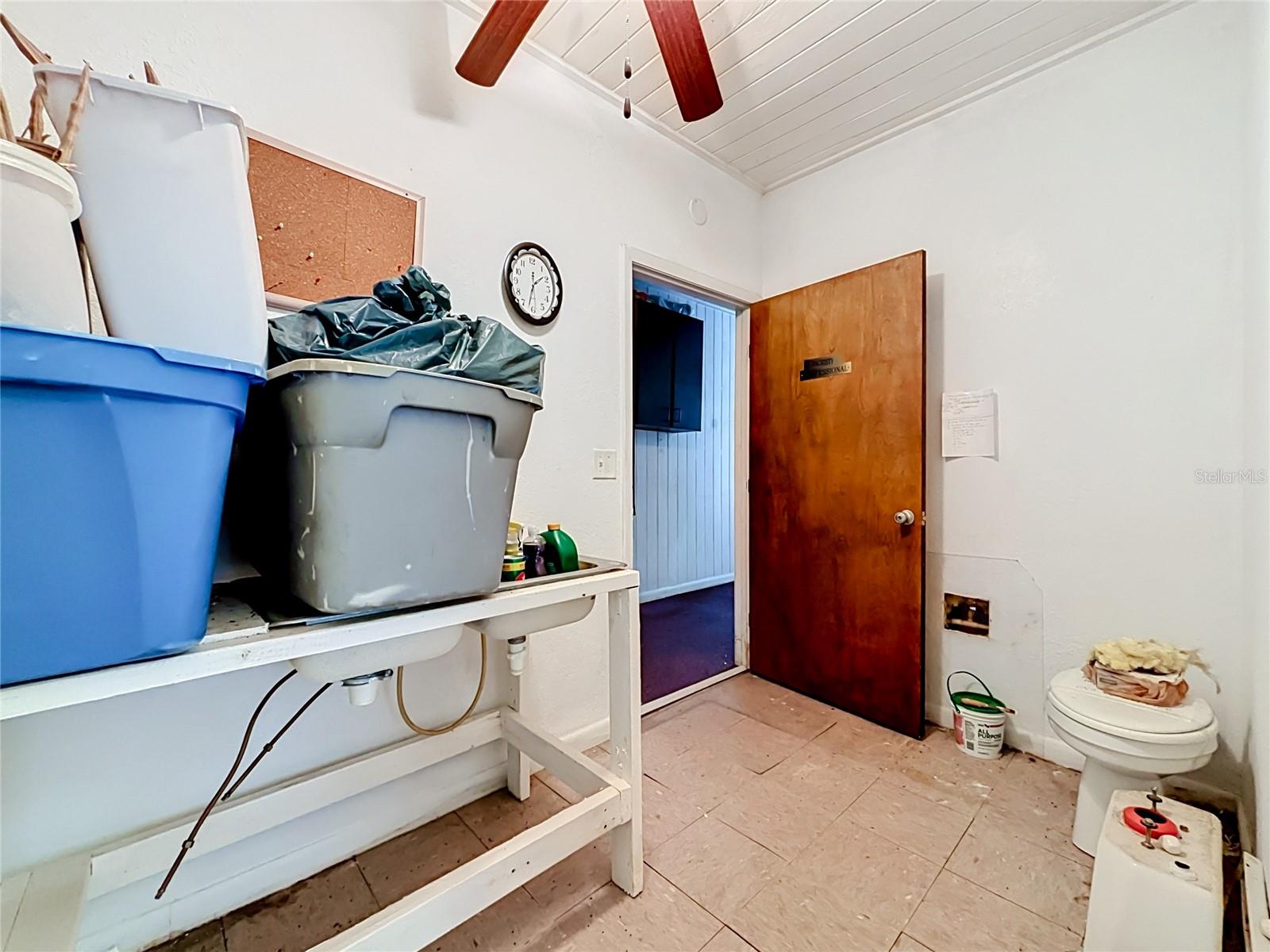 10721 Leisure Ln E Property Photo 38