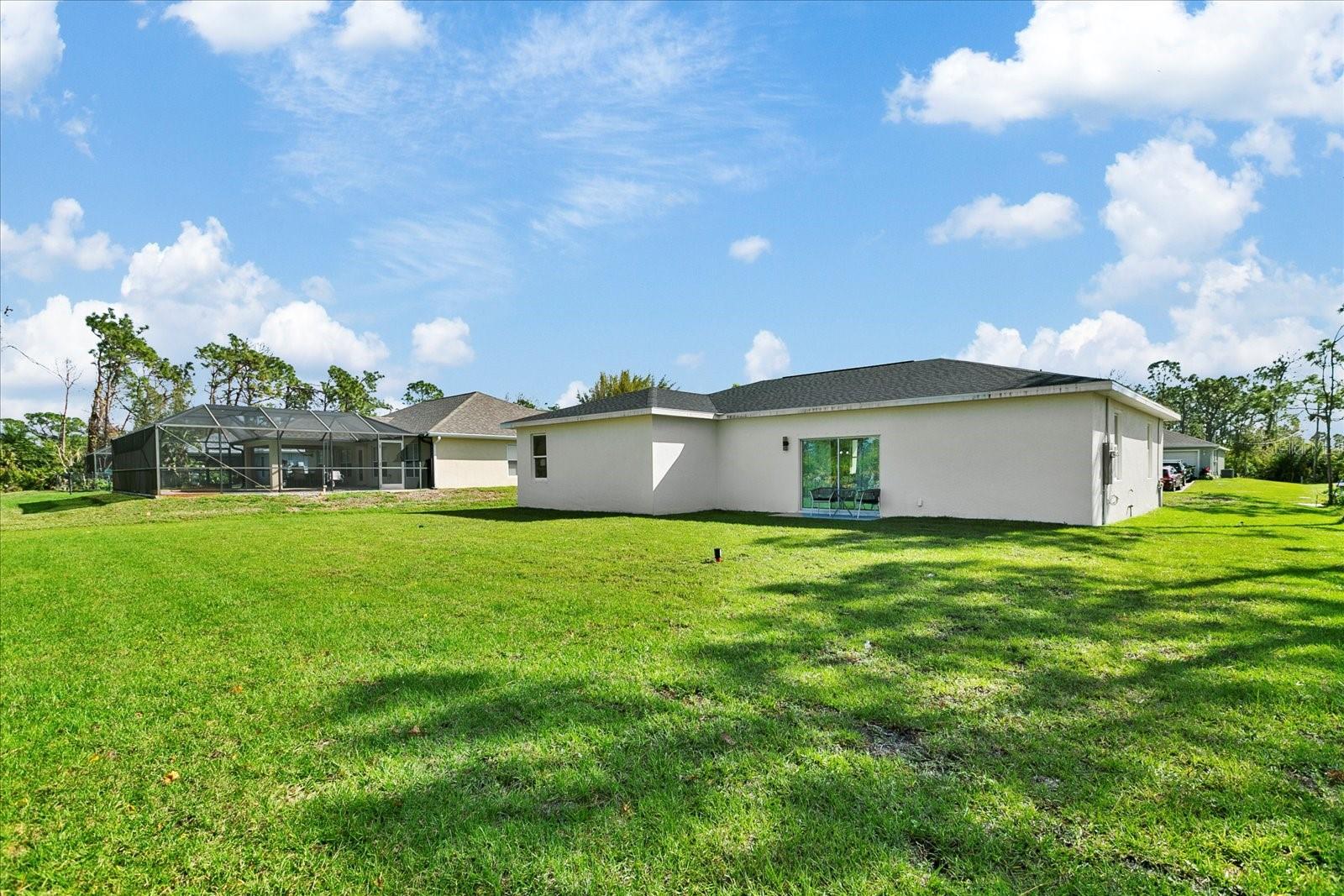 16451 Strauss Ave Property Photo 5