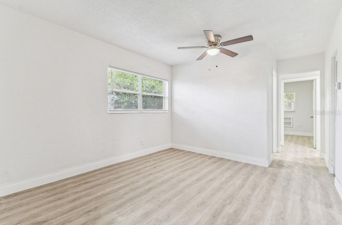 1807 E Bougainvillea Ave Property Photo 10