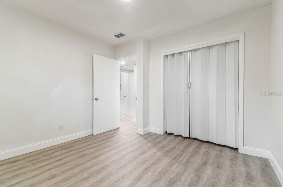 1807 E Bougainvillea Ave Property Photo 16