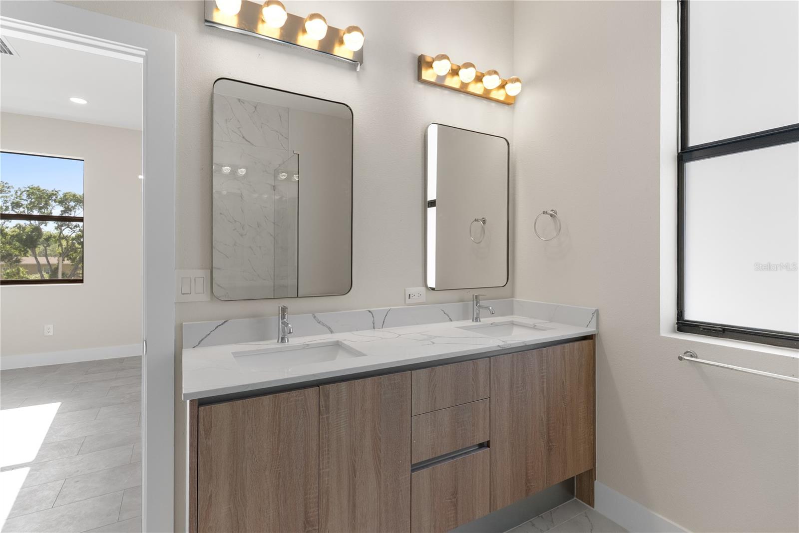 4352 Fontanarosa Village Ct Property Photo 22