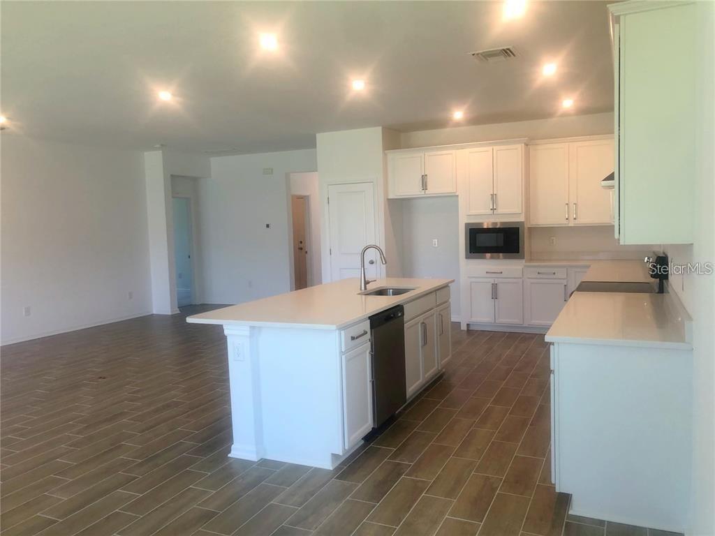 13403 Newport Shores Dr Property Photo 7