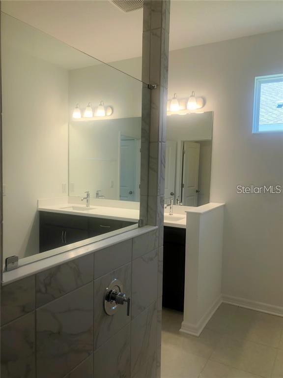 13403 Newport Shores Dr Property Photo 25
