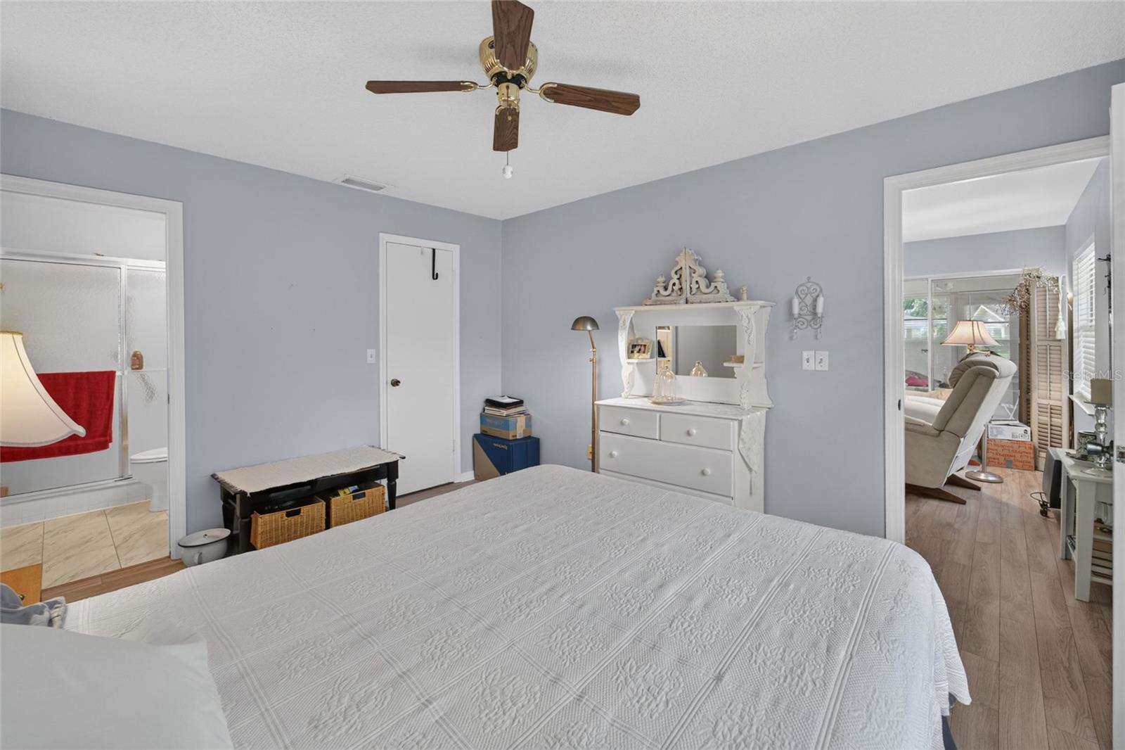 1607 Hovington Cir #229 Property Photo 12