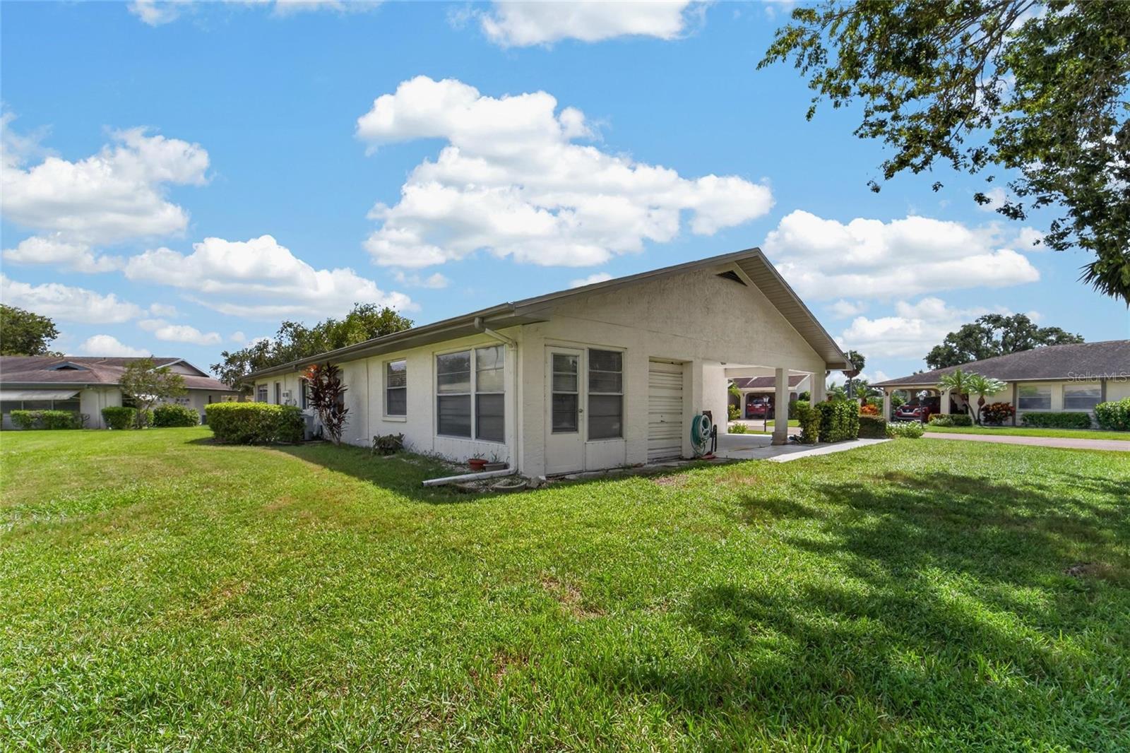 1607 Hovington Cir #229 Property Photo 40