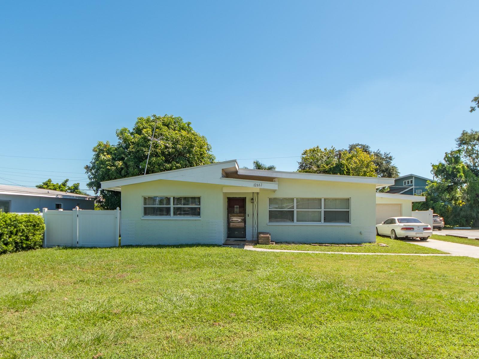 12663 Indian Rocks Rd Property Photo 1