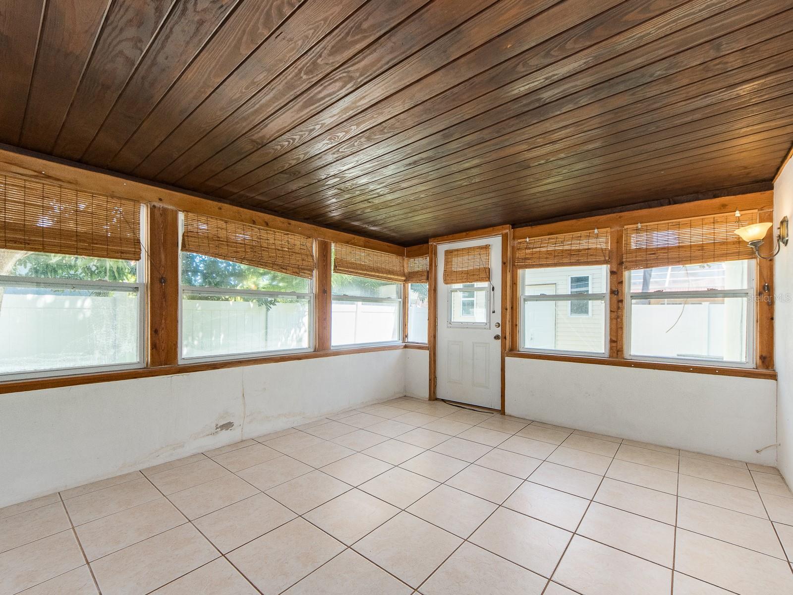 12663 Indian Rocks Rd Property Photo 14