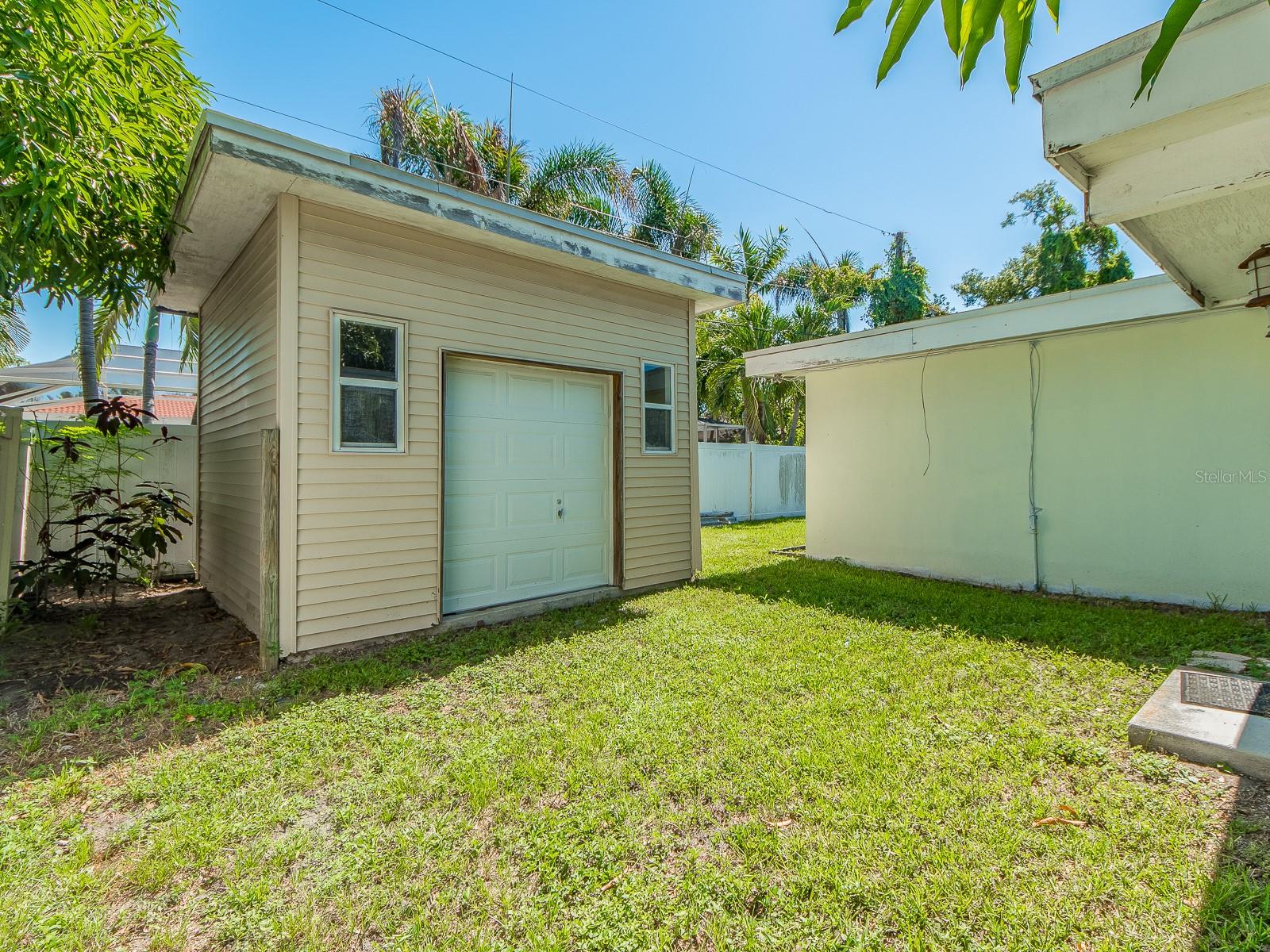 12663 Indian Rocks Rd Property Photo 27