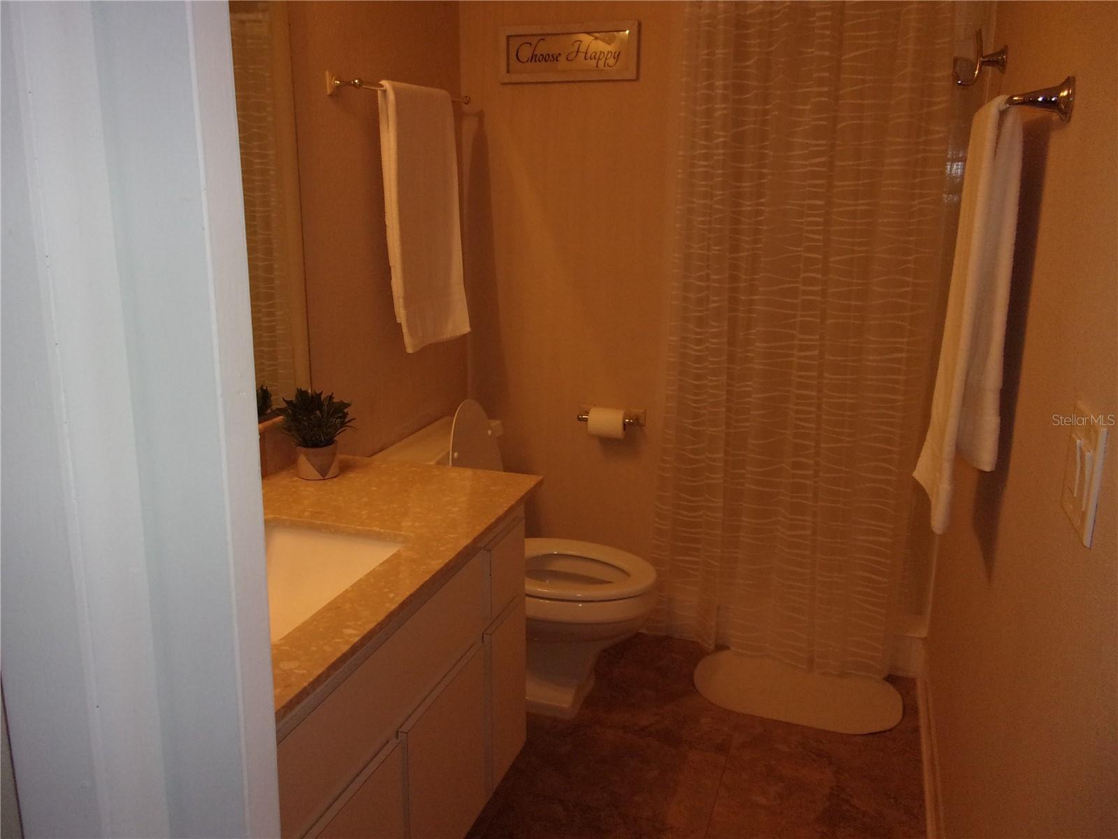 278 Cypress Ln Property Photo 8
