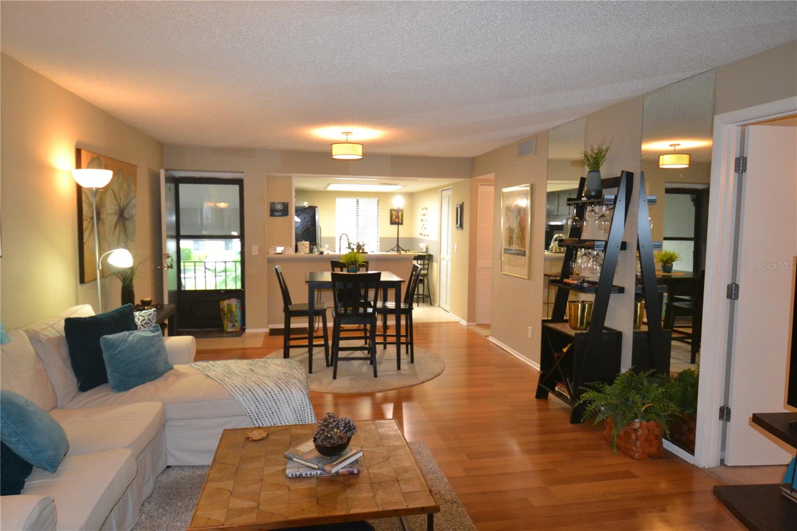 278 Cypress Ln Property Photo 14