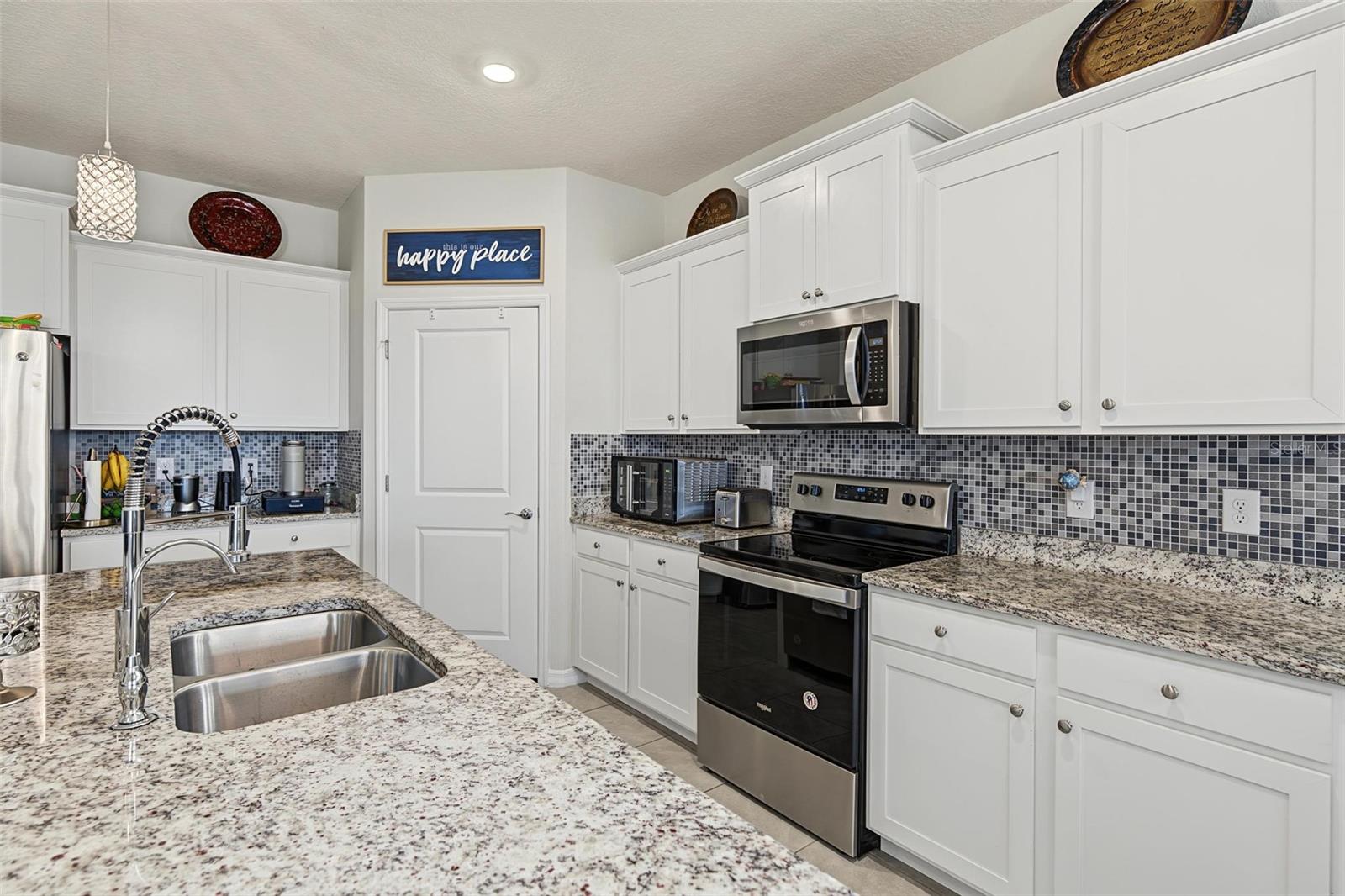 13338 Waterleaf Garden Cir Property Photo 22