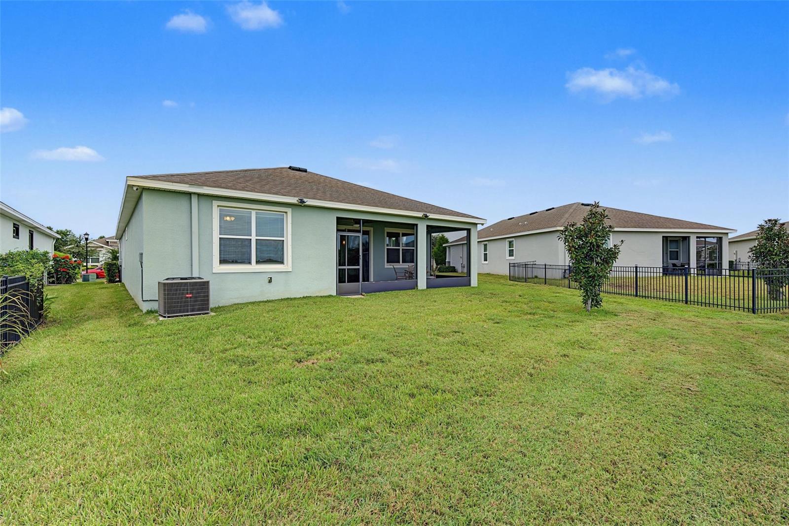 13338 Waterleaf Garden Cir Property Photo 32