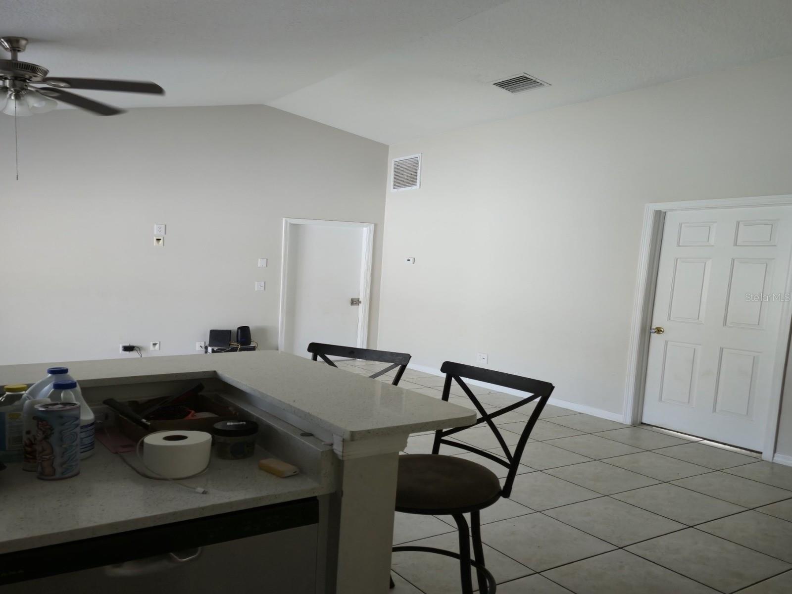 11125 Lake Tahoe Dr Property Photo 22