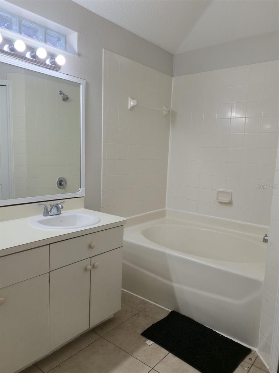 11125 Lake Tahoe Dr Property Photo 25