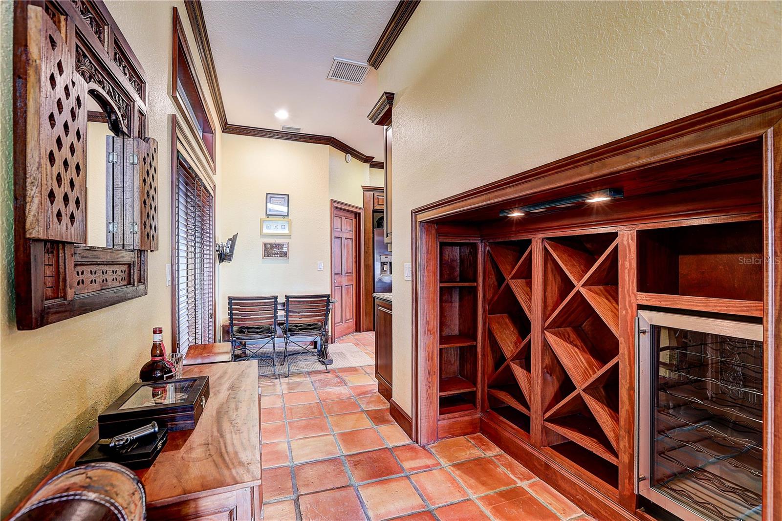 852 Symphony Isles Blvd Property Photo 10