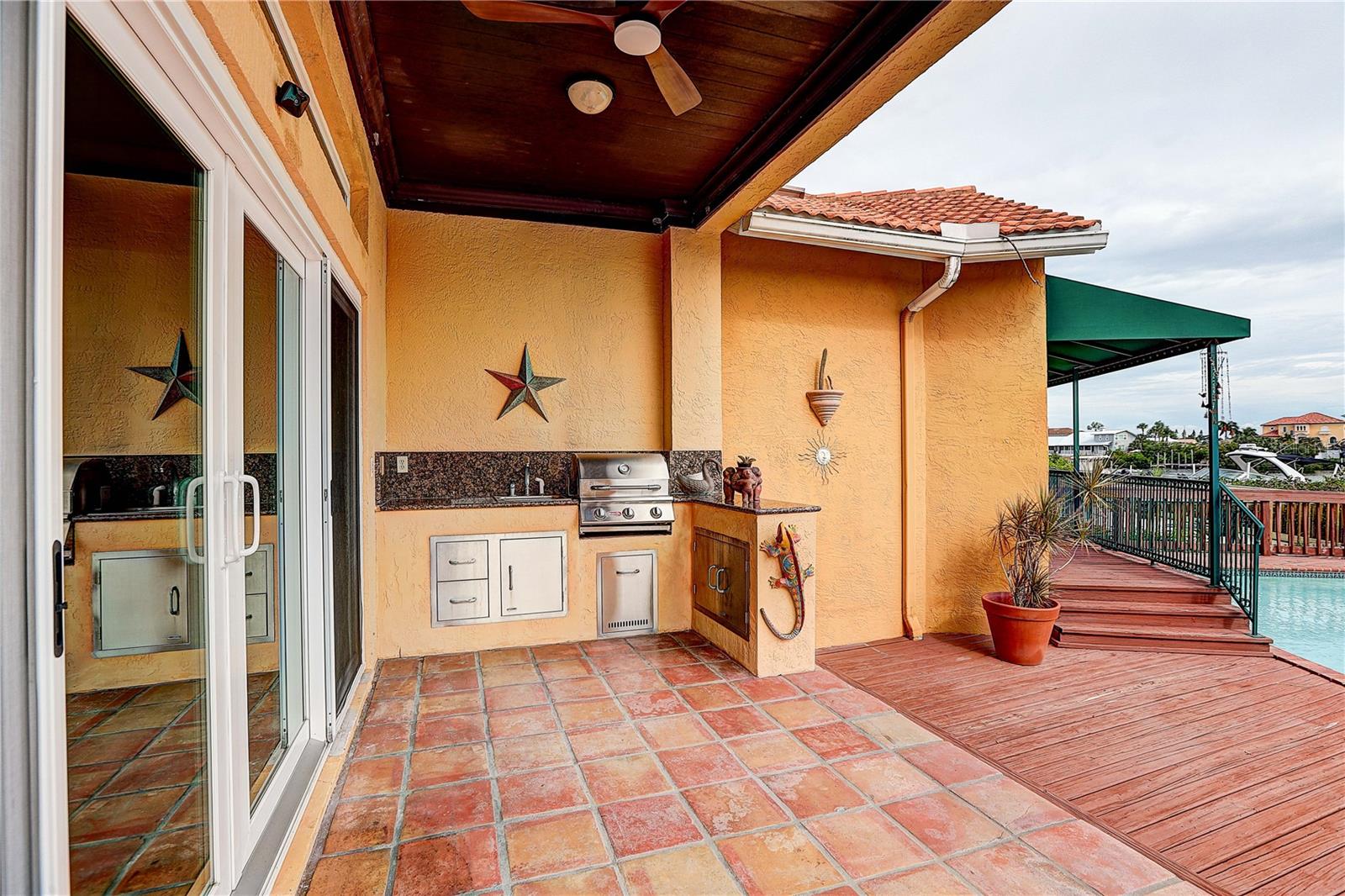 852 Symphony Isles Blvd Property Photo 19