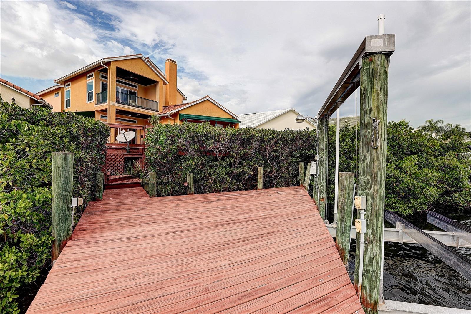 852 Symphony Isles Blvd Property Photo 31